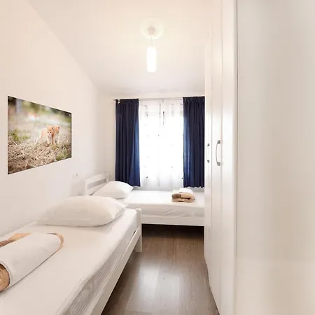 Apartments Mirasol Umag Exterior photo
