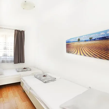 Apartments Mirasol Umag Exterior photo