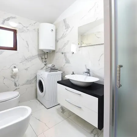 Apartments Mirasol Umag Exterior photo