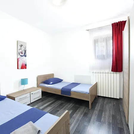 Apartments Mirasol Umag Exterior photo