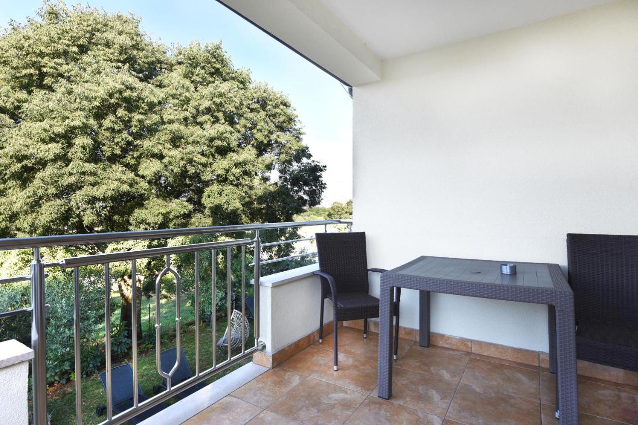 Mirasol Apartment