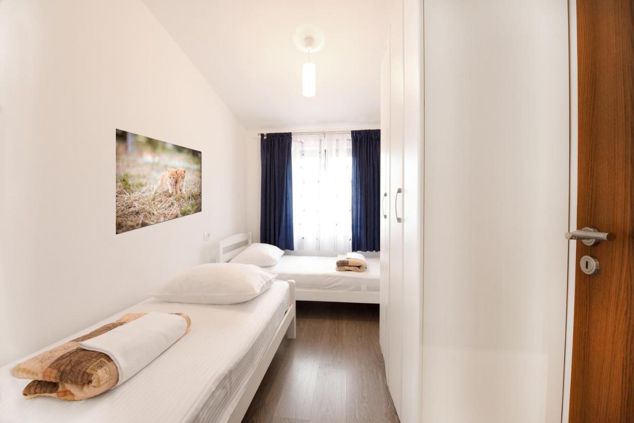 Mirasol Apartment *